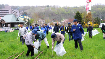 cleanupwalk1.jpg