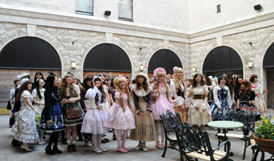 lolitaparty1.jpg