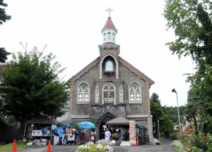 tomiokachurch1.jpg