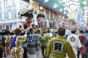 ryugumikoshi2.jpg