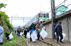 cleanupwalk1.jpg