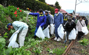 cleanupwalk3.jpg